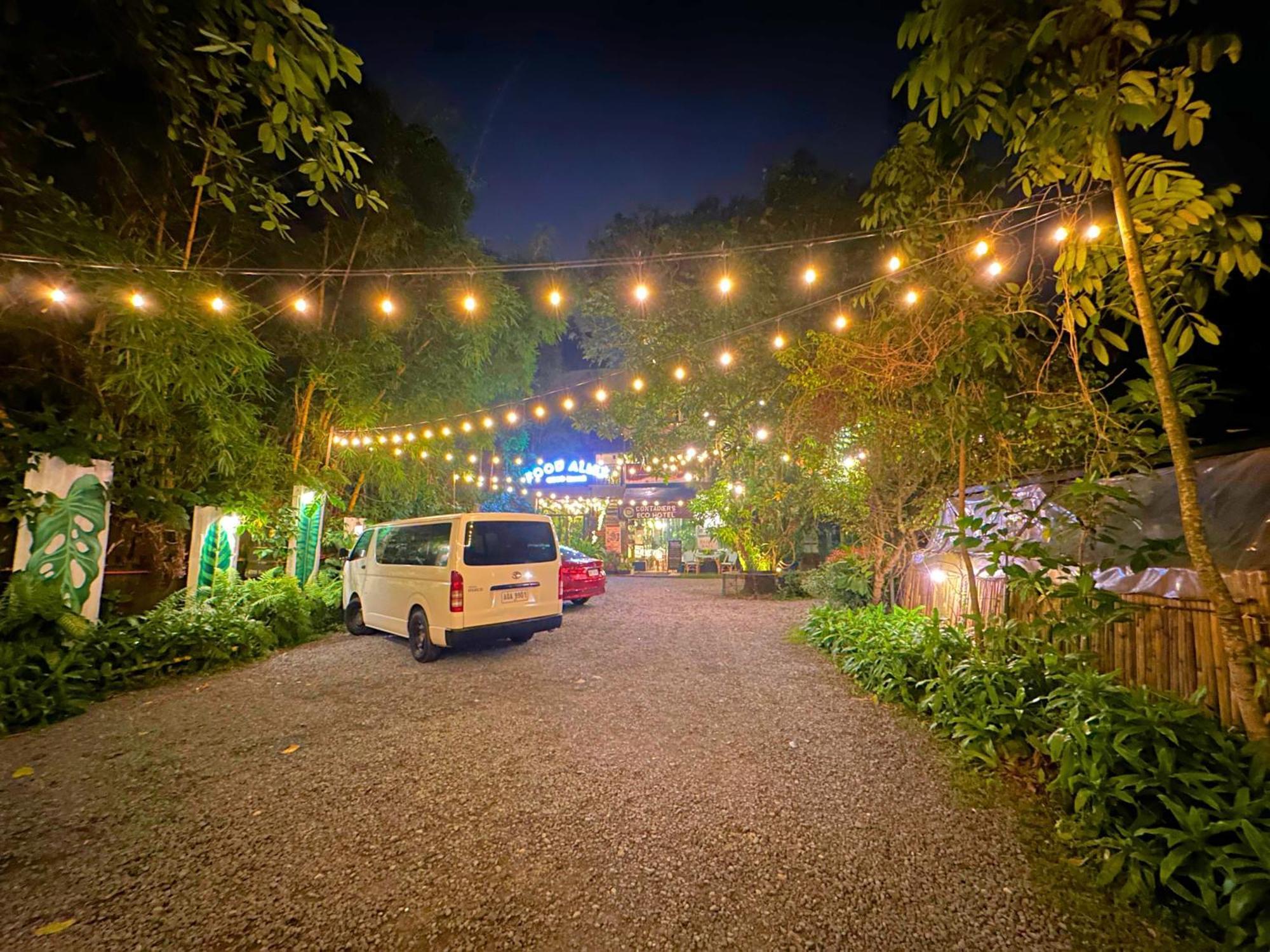 Containers By Eco Hotels Tagaytay City Exterior photo